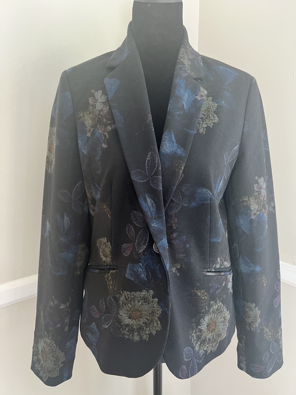 Jules & Leopold Women's Blazer Black Blue Floral Size S Petite Single Button